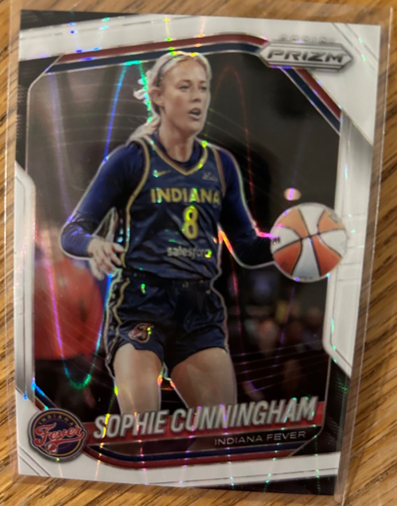 Sophie Cunningham 2025 Panini Prizm White Seismic #63