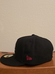 New Era 59FIFTY Tampa Bay Buccaneers Bucco Bruce Fitted Hat Size 7 3/8 BLK NWT