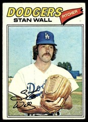 1977 Topps Stan Wall Los Angeles Dodgers #88
