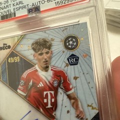 Lennart Karl 2025-26 Topps Deco UEFA L&rsquo;Nouvel Espirit RC Rookie Blue /99