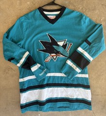 Mitchell & Ness San Jose Sharks NHL Long Sleeve Shirt Teal Black White Size L