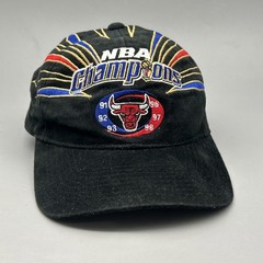 Vintage 1998 Chicago Bulls Strapback Hat NBA Champions Locker Room Starter Hat
