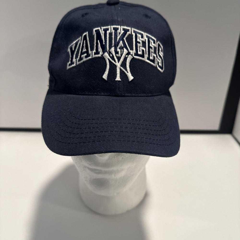 Annco New York Yankees MLB SnapBack Hat