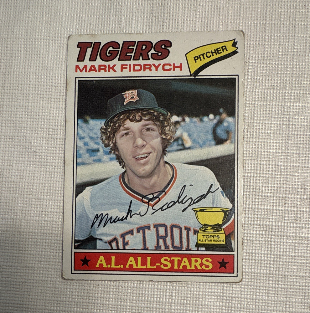 Topps 1977 Mark Fidrych Detroit Tigers Baseball Card #265 Rookie Auto Base