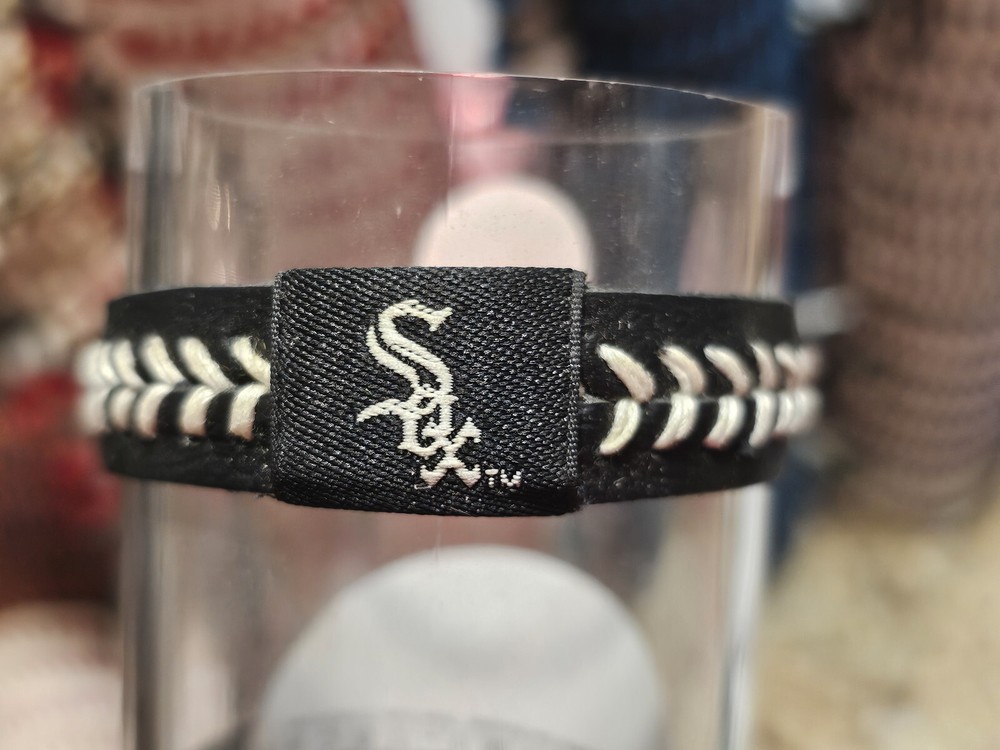 CHICAGO WHITE SOX BLACK MLB BASEBALL BRACELET LEATHER