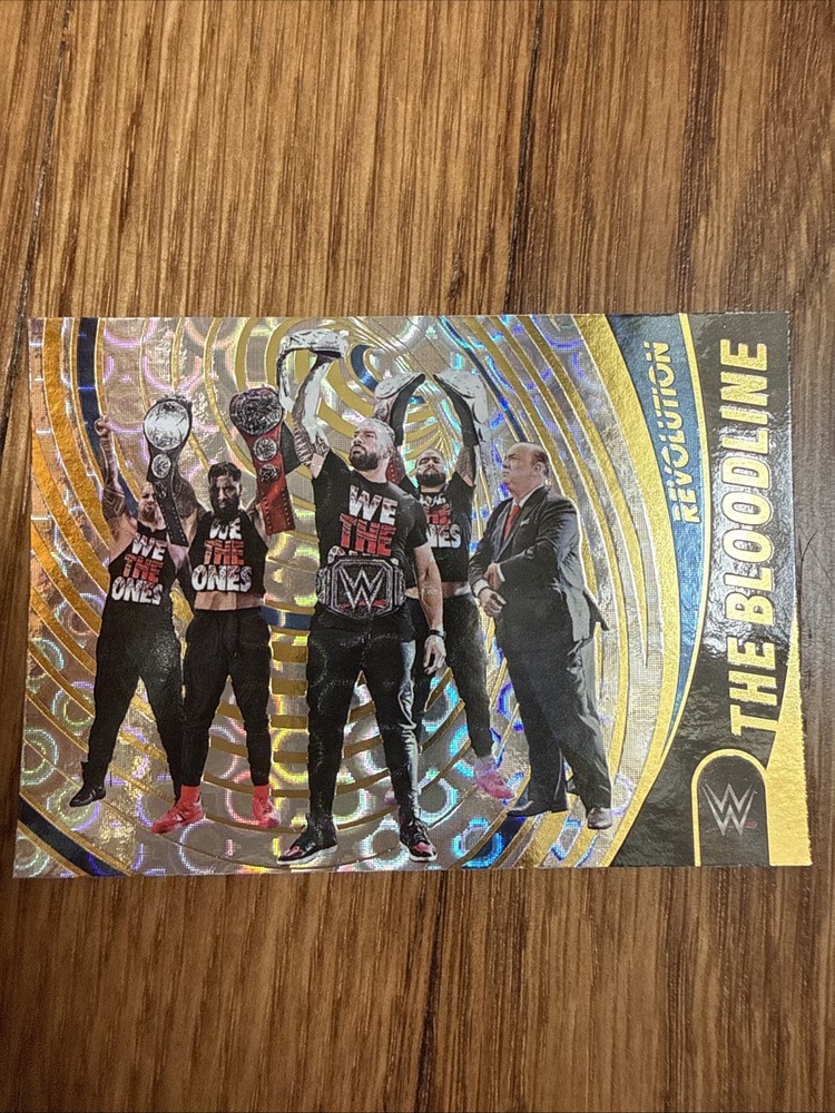 The Bloodline Gold 149 2023 Panini Revolution