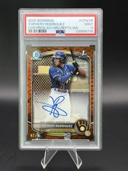 2025 Bowman – Chrome Prospect Auto Yophery Rodriguez 07/25 Orange Reptilian