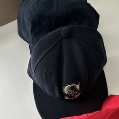 Seattle Mariners MLB Baseball Hats Caps Red Black Navy Lot of 4 Assorted