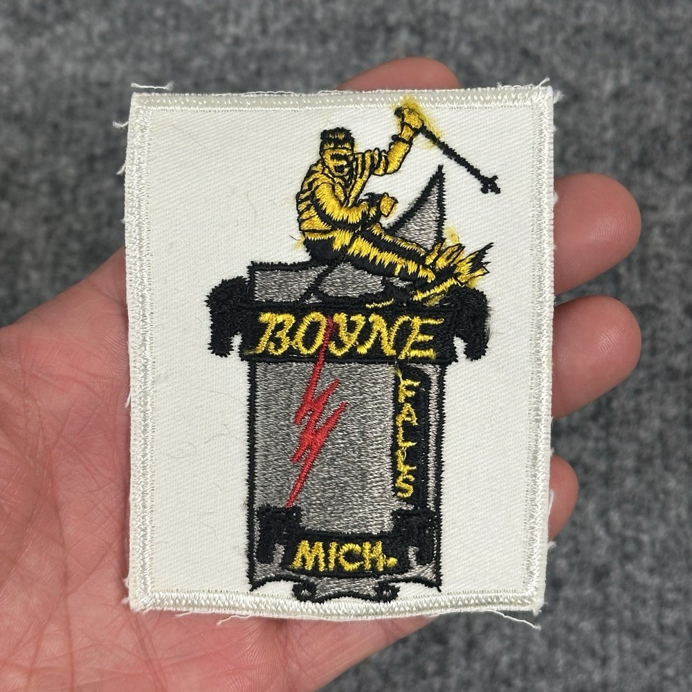 VTG Boyne Mountain Ski Patch MI Downhill Skiing Boyne Falls Original 60s 70s