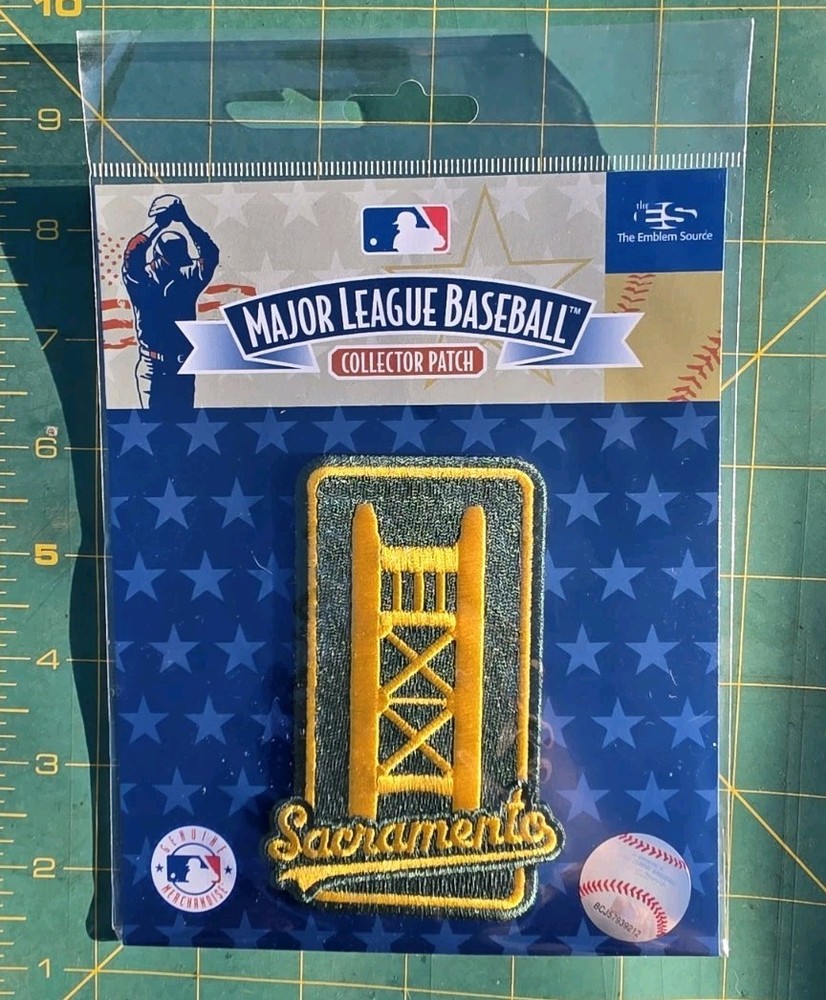 2025 Oakland A&rsquo;s Sacramento Kelly Green Sleeve Patch Official MLB Logo Pkg