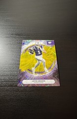 2025 Bowman&rsquo;s Best University – Jayce Brown #17 Yellow Lazer Refractor /250 (RC)