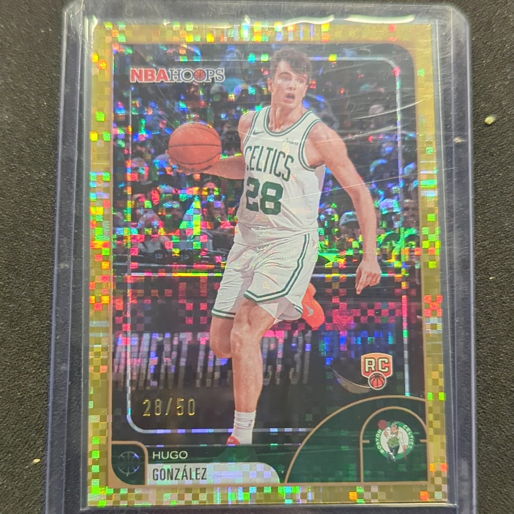 Hugo González #72 RC Serial Numbered 28/50 Celtics TOPPS 2025-26 NBA Hoops
