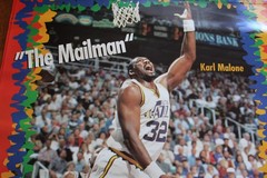 Vintage 1993 « The Mailman » Karl Malone Utah Jazz I LOVE BASKETBALL Poster 19×24