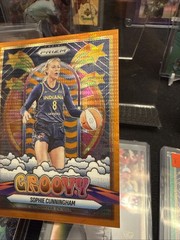 2025 Panini WNBA Prizm Sophie Cunningham – 7 – Indiana Fever – Orange Pulsar /75