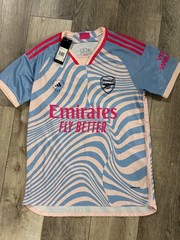 Arsenal (2023/24) #6 WILLIAMSON – Adidas x Stella McCartney away kit