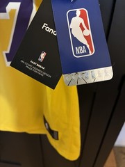 Fanatics Branded Fast Break Luka Doncic #77 Lakers Jersey-Men&rsquo;s Small-NWT