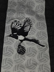 Football Town Newcastle Magpie Allover Ball Design Retro Shirt 42&Prime; Chest Soccer