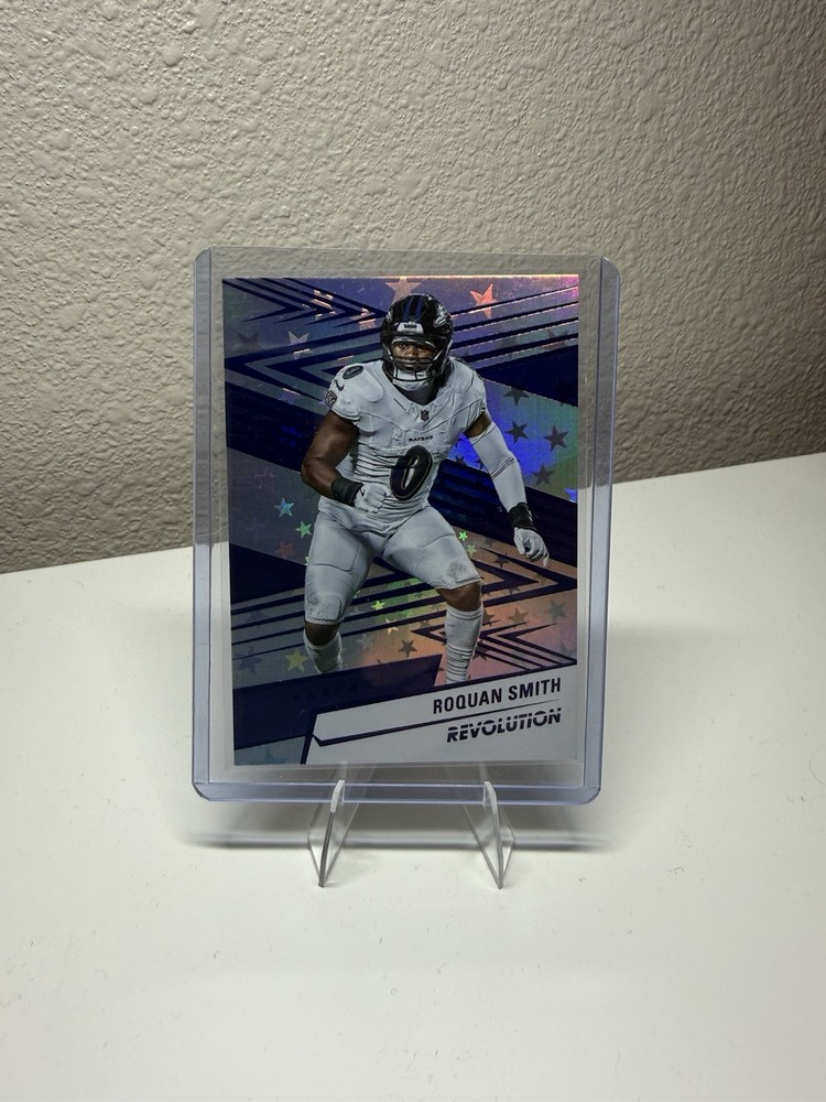 2025 Panini Revolution – Roquan Smith #160 Astro /549 Baltimore Ravens NFL