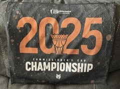 2025 WNBA Commissioner&rsquo;s Cup towel Caitlin Clark Indiana Fever