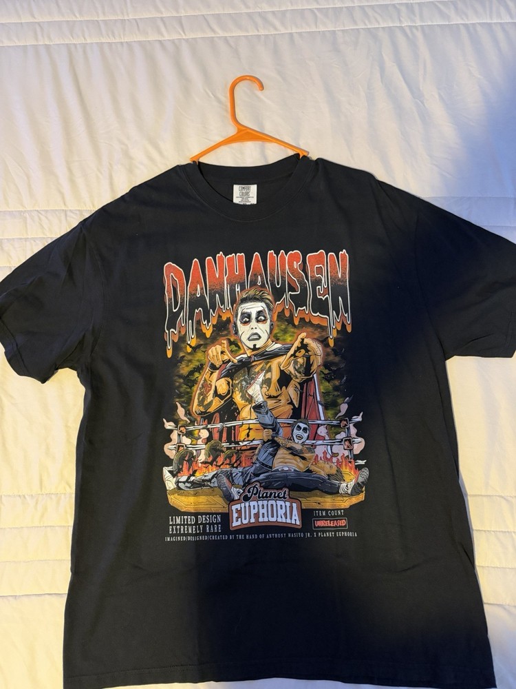 Danhausen WWE Planet Euphoria Black Graphic T-Shirt XL UNRELEASED