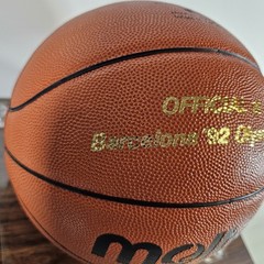 92 BARCELONA OLYMPICS OFFICIAL MOLTEN JB•77 SUPER BILT BASKETBALL