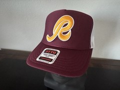 Retro Throwback Washington Redskins Classic R Logo Adult Trucker Snapback Hat