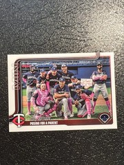 ⭐️2025 Topps Minnesota Twins Team Card Orange Diamante 06/25 Hi Mom! #584⭐️