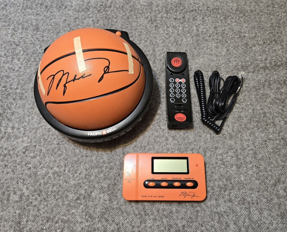 Vintage New Pacific Bell 1999 Michael Jordan #23 Limited Edition Telephone