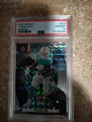 2022 Panini Mosaic – Tyreek Hill #212 Genesis Mosaic Prizm