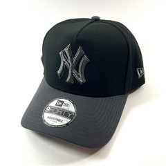 New Era NY Yankees Exclusive Gunmetal Black 9FORTY A-Frame Snapback Hat Cap