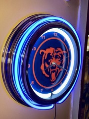 Chicago Bears Football Bar Man Cave Neon Style Retro LED Clock Sign