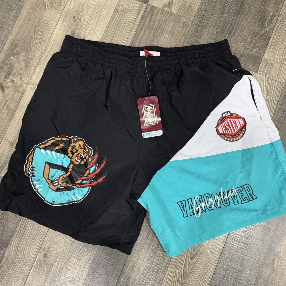 NWT – Mitchell & Ness Vancouver Grizzlies Black & Teal Woven Shorts, Size – L