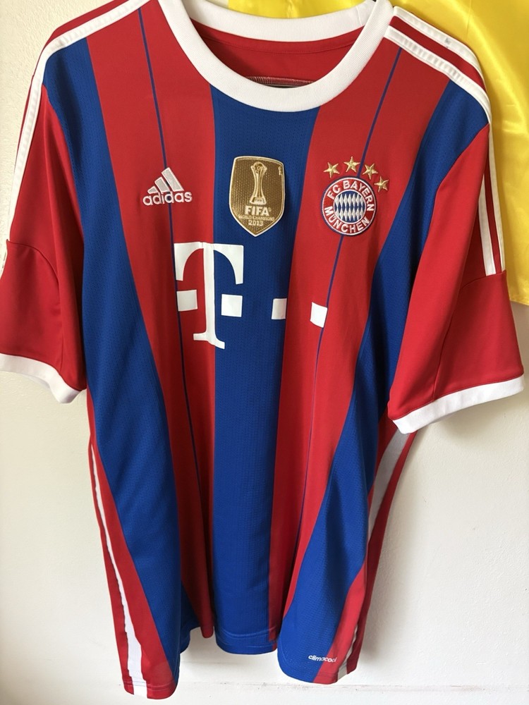 BAYERN MUNICH 2014 2015 HOME FOOTBALL JERSEY Size XL Adidas