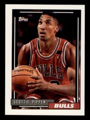 1992-93 TOPPS #389 SCOTTIE PIPPEN CHICAGO BULLS HOF