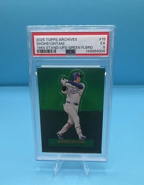 2025 Topps Archives – 1964 Stand-Ups Shohei Ohtani #64SU-15 Green /99. PSA 5