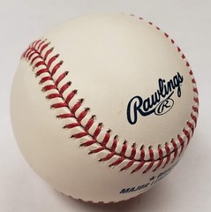 Vintage 2002 Einar Diaz Autograph Baseball Rawlings Cleveland Indians MLB