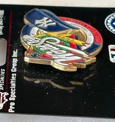 Vintage 1998 NY Yankees World Series Pin On Original Card Pro Specialties Group