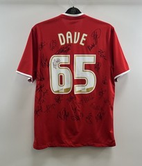 BNWT Charlton Athletic Signed Home Football Shirt 2013/14 Adults Large Nike F412