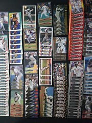 Mo Vaughn Baseball Multi-Card Lot – 223 Cards