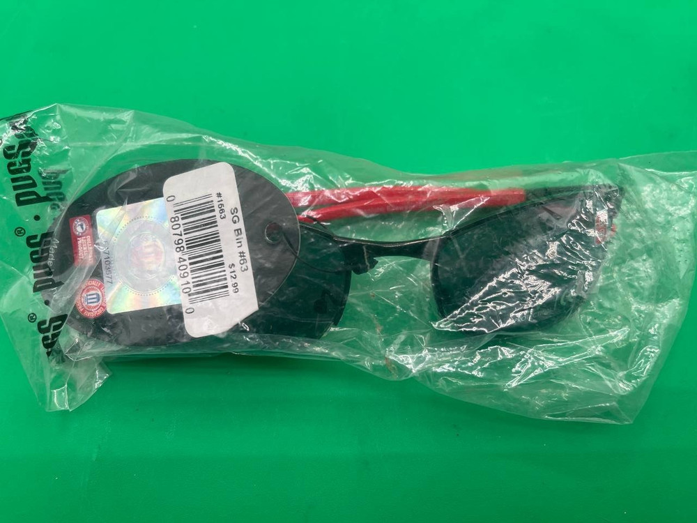 NC State Wolfpack Sunglasses Black Wrap Red Arms Script Logo AES NWT – BA14-18