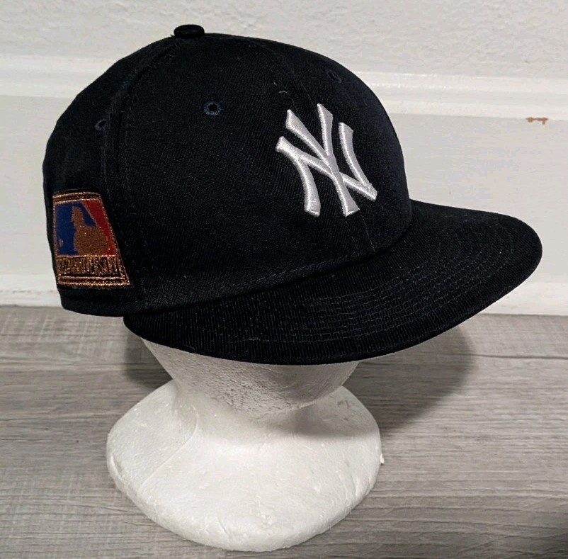 New Era 59FIFTY New York NY Yankees MLB 125th Anniversary Cap Size 7 1/4 Navy