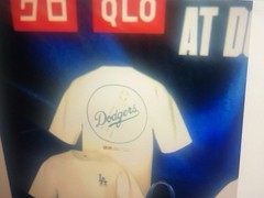 Dodgers Father’s Day 6/21/26 UNIQLO Sz (M) T-Shirt