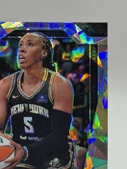❄️ 2024 WNBA Panini Prizm – Kayla Thornton #90 Ice Prizm – New York Liberty