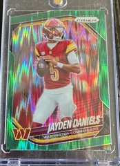 2025 Panini Prizm – Jayden Daniels #278 Green Flash Prizm A28