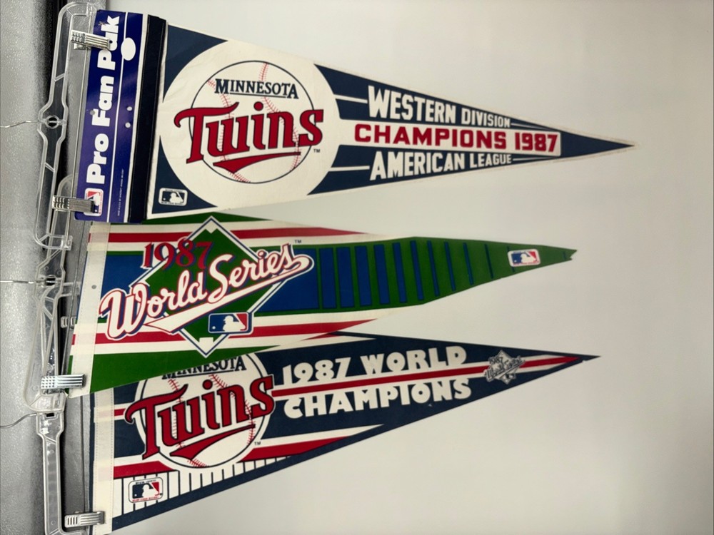 Lot Of 3 1987 Minnesota Twins Pennants: Western div, World Champs, World Series