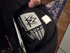 OFFICIAL WWE Men&rsquo;s AJ LEE LOVE BITES BACK Pullover Hoodie XXL 2XL A.J. SOLD OUT