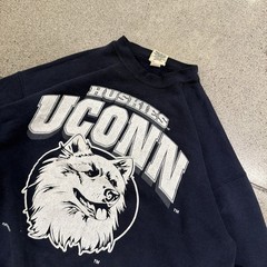 Vintage UConn Huskies Nutmeg crewneck Size XL