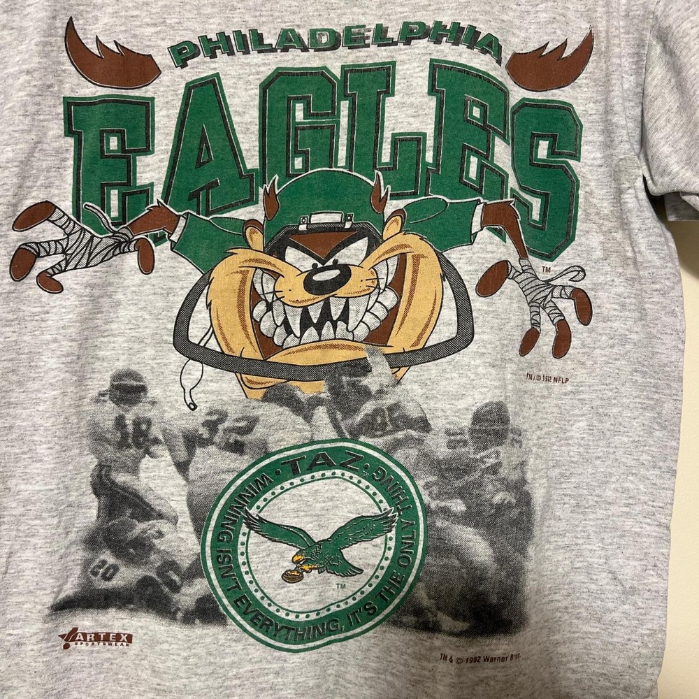 1992 Rare Logo Philadelphia Eagles Taz Looney Tunes Reprint T shirt HN3448