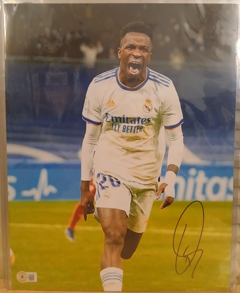 Vinicius Jr. Signed 11×14 Photo Real Madrid UCL Beckett BAS Witnessed