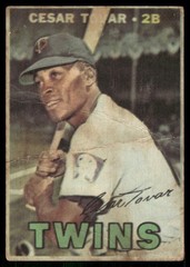 VENEZUELAN CESAR TOVAR 1967 VENEZUELA TOPPS #191 CREASED BACK INTACT *TPHLC-4352